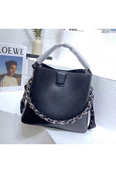 Produse.Top Geanta black dama din piele cu bareta din lant cu esarfa decorati...