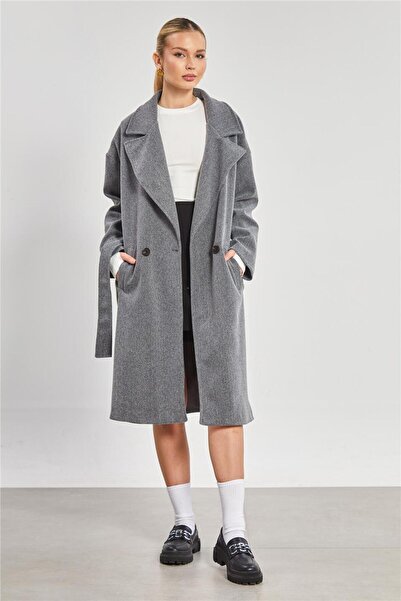 BARRELS AND OIL Women's Buttoned Oversized Cashmere Coat - Gray