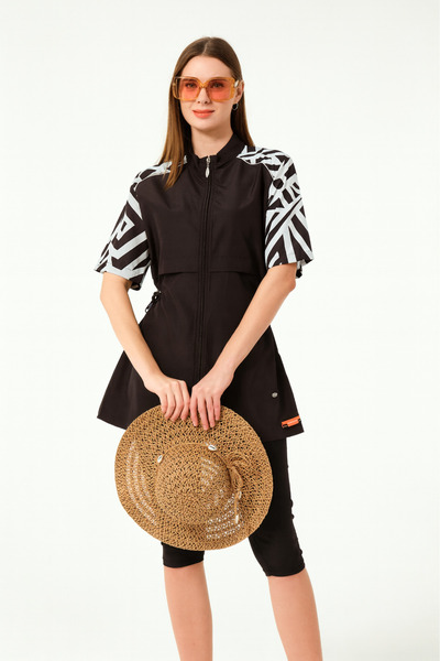 İYİBU طقم ملابس سباحة نسائي نصف مغطى بأكمام قصيرة مكون من 3 قطع من الليكرا الرياضية مناسب لحمام السباحة والبحر