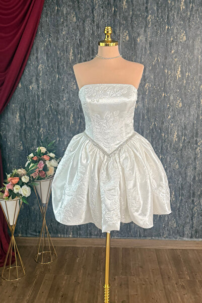 Lenta Moda Beyaz Düz Yaka Taş Detaylı Brokar Mini Abiye ve Nikah Elbisesi