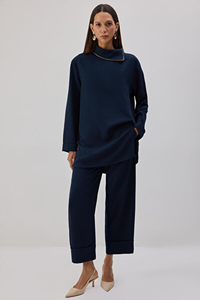 Touché Privé Crepe Tunic with Stone on the Collar