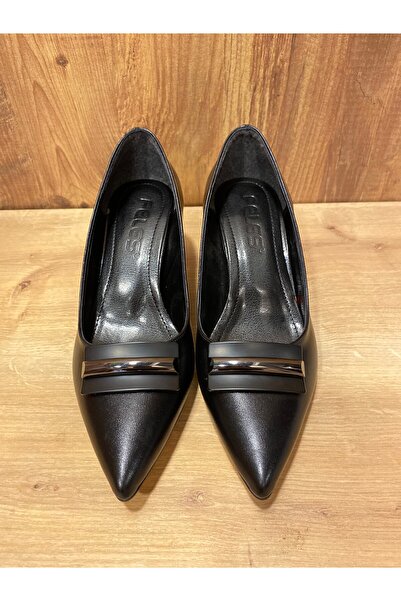 FELES Heeled Shoes with Metal Details