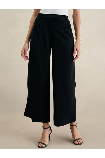 Femmella By Styli Women Wide Leg Plain Trousers