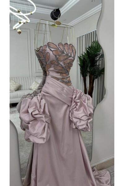 To Be فستان وردي سهره تفته صدر مطرز