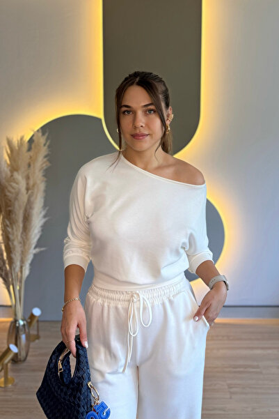 Aventien Kayak Neckline Modal Fabric Set