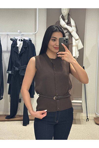 EDITION WOMAN Βασικό γιλέκο από πλεκτό ύφασμα με λεπτή καφέ ζώνη |   ΕΚ100531...