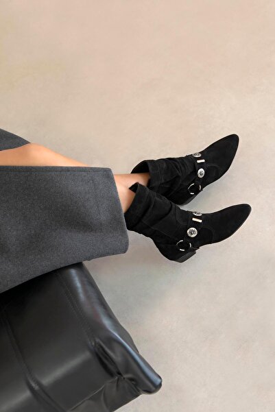 STRASWANS Spark Women's Accessory Detail Genuine Leather Suede Boots Black