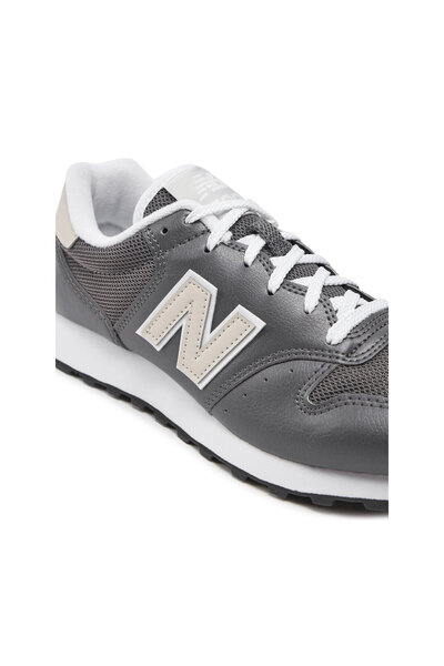 New Balance sneakers women black