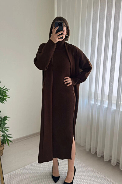 Kubos Moda High-Necked Brown Cardigan Dress Knitwear Set