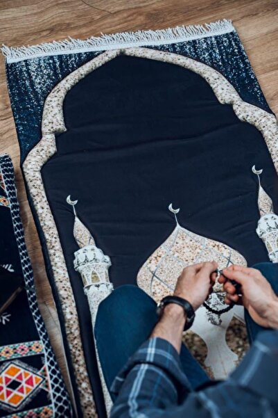 Generic 🕌 Deluxe Black Padded Islamic Prayer Mat – Elegant Masjid Design | Ultra Comfort for Daily Salah