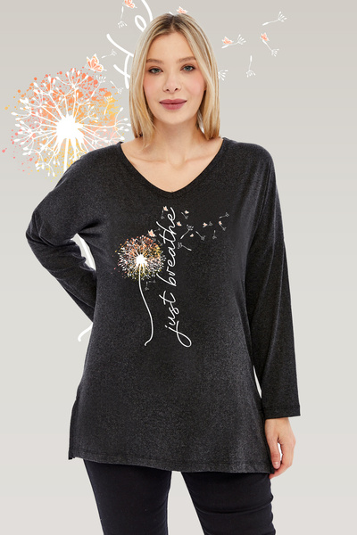 Curvy Trend Plus Size Breathe Printed V-Neck Long Sleeve Slit Wrinkled Viscose Fabric Blouse Black