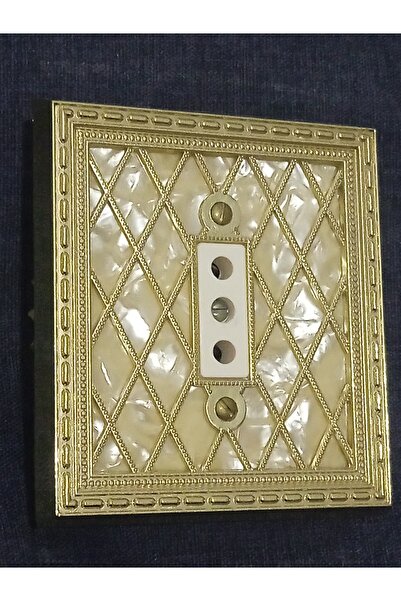 BUFER مقبس كهربائي نوستالجي غاطس بدون تربة من بوجازيك – مقبس كهربائي بدون ترب...