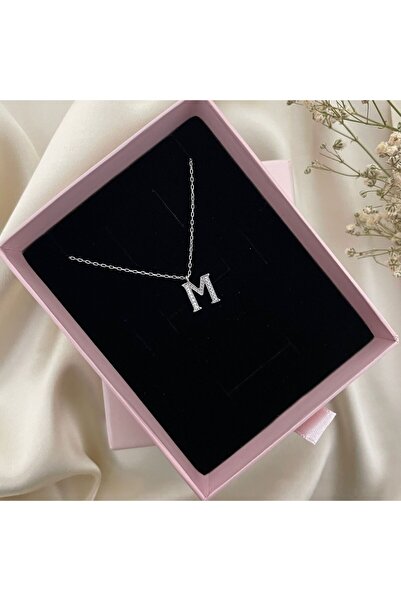 Lovera Jewellery 925 Ayar Gümüş M Harfli Harf Kadın Kolye | Zarif Hediyelik Takı Şık Doğum Günü Hediyesi M Harfi