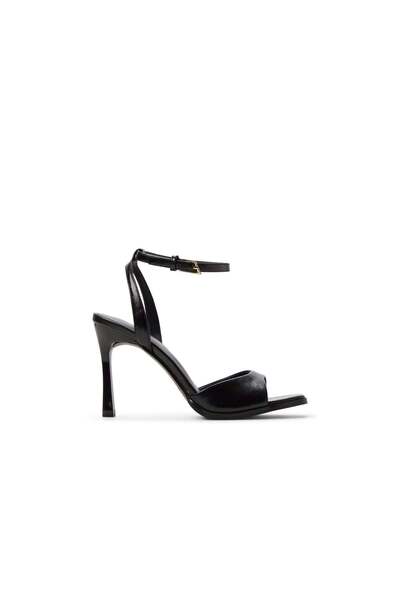 Call it Spring كيندرا / صندل بكعب