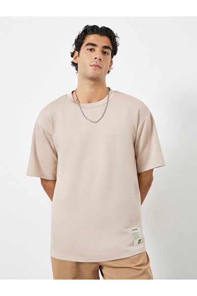 Styli Men Oversized Soft Heavy Jersey T-Shirt with Badge