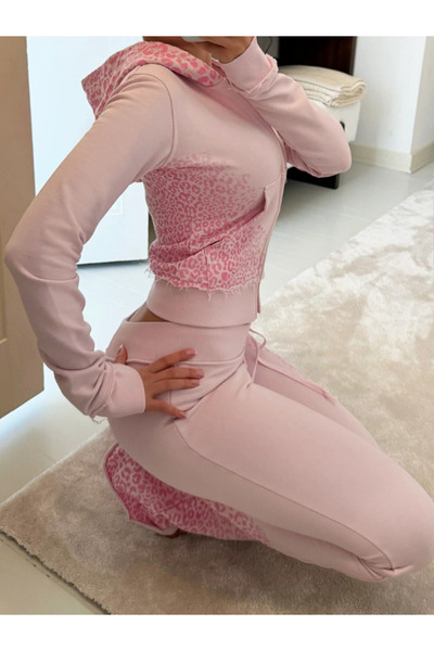 DEEFWEAR طقم رياضي من دريتش تشيتا