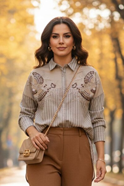 Yağmur Butik Pul Ve Boncuk İşlemeli Deri Detaylı Çizgili Gömlek