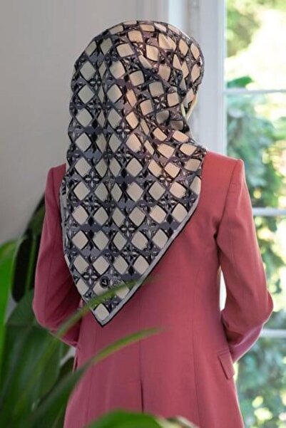 Vissona Tivil Silk Scarf 60994 - 5 - 0003 - 0028 Cream Gray Batik Pattern