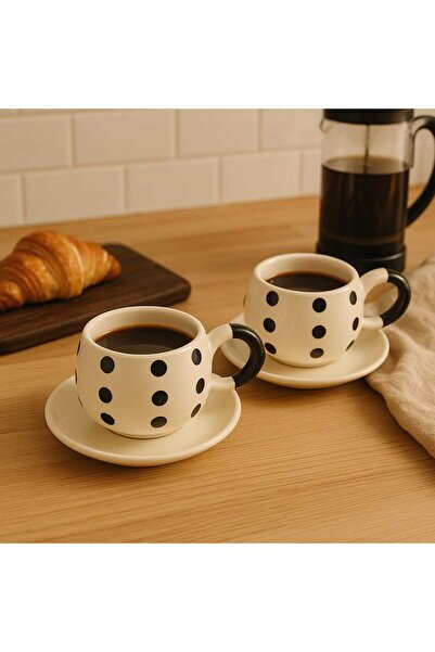 Dekorasyaa طقم فناجين قهوة سيراميك مزدوجة من قطعتين - 150 مل - نمط منقط