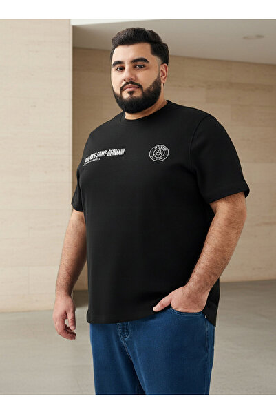 FAV Men Regular Fit Crew Neck Short Sleeve Paris Saint-Germain Print T-shirt