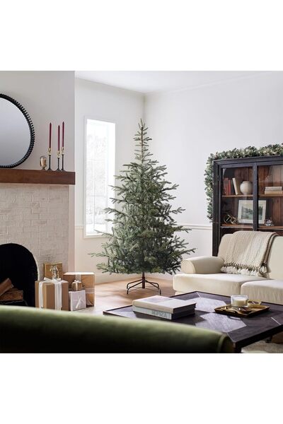 Generic شجرة عيد الميلاد الاصطناعية بطول 230 سم (7 أقدام) مع حامل قابل للطي، لون أخضر