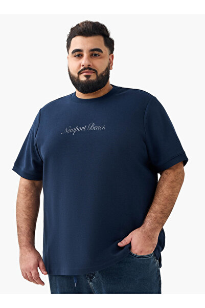 FAV تيشيرت رجالي بقصة عادية، ياقة دائرية، أكمام قصيرة، مطبوع عليه صورة شاطئ ن...