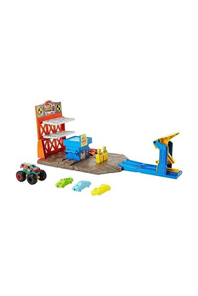 HOT WHEELS Blast Station Playset (Hot Meet Plus)