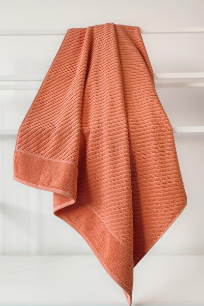 Sevim Diagonal Striped Bath Towel - 100% Cotton, Highly Water Absorbent Towel - Tile