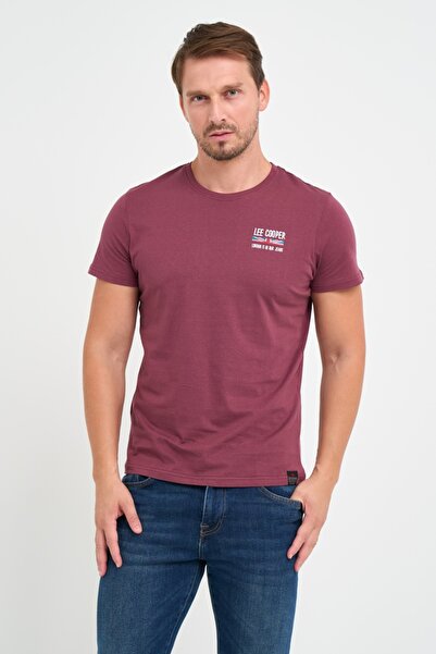 Lee Cooper Men's T-shirt with graphic logo details