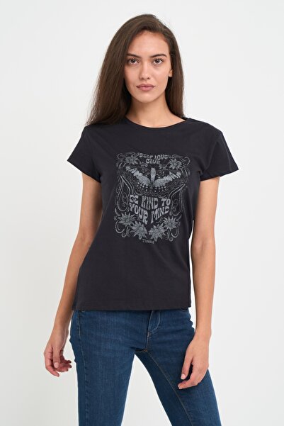 Timeout Women's short sleeve t-shirt with graphic details
