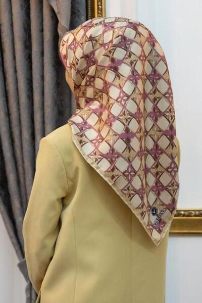 Vissona Tivil Silk Scarf 60994 - 9 - 0004 - 0020 Beige Dusty Rose Batik Pattern
