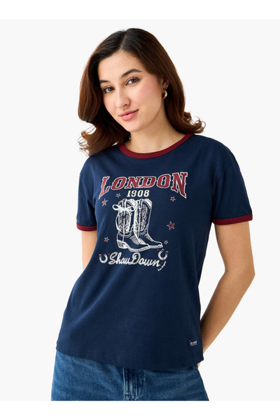 Lee Cooper تي شيرت قطني بقصّة عادية مع طباعة