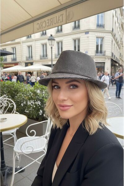 sf collection قبعة فوترو رمادية مخططة للنساء