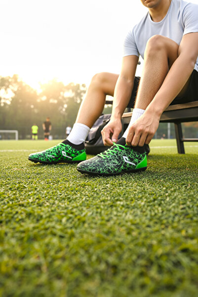 FUTBOL DÜNYASI حذاء رياضي كرامبون هاليساها