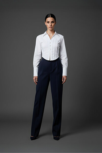 zaden Kadın Beyaz Kruvaze Yaka Kısa Kesim Şık Gömlek