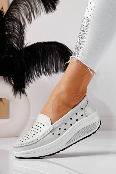 Zaira Pantofi casual dama albi din piele naturala Adelina #21529 - 39