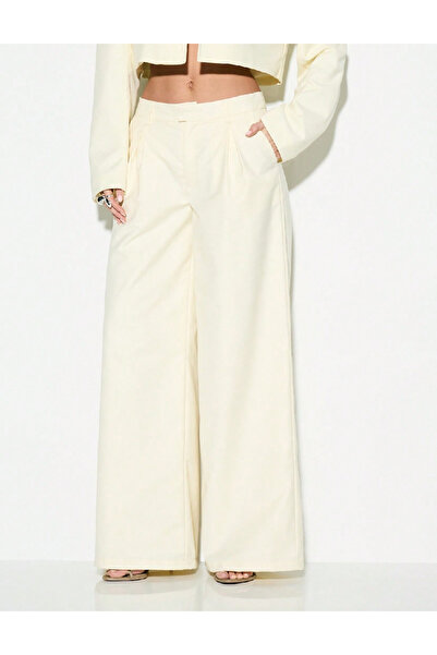 Evendi Pantaloni, Galben