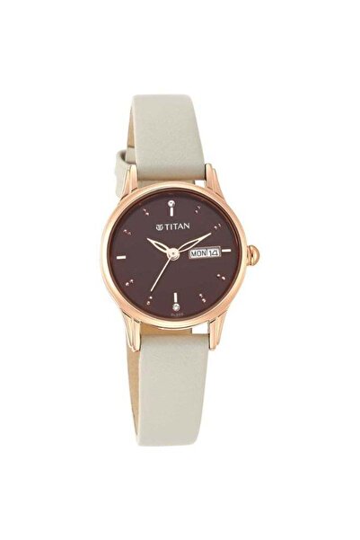 Titan Women's Lagan Chic 2656WL01 – Brown Dial, Beige Leather Strap, Quartz Movement, Day-Date Fun