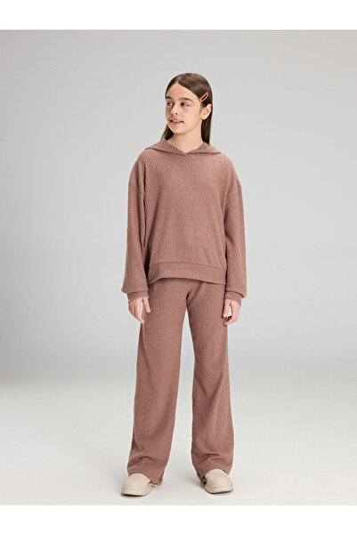 LC Waikiki Pantaloni de sport maro cu glugă pentru fete tricou