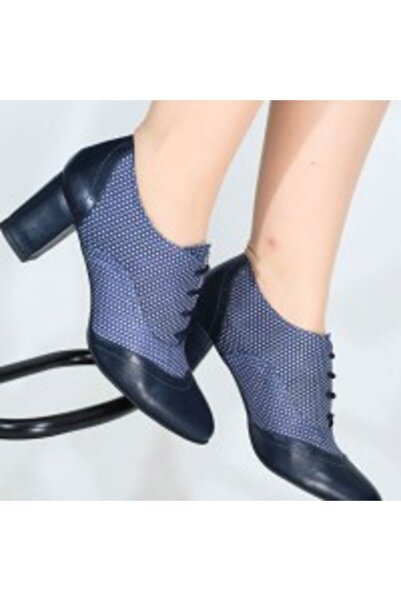 Pantoficustil Pantofi Oxford cu șireturi pentru femei și toc