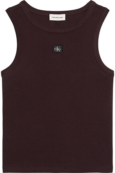 Calvin Klein تي شيرت نسائي أسود من نسيج مضلع 2×2 مع ملصق منسوج