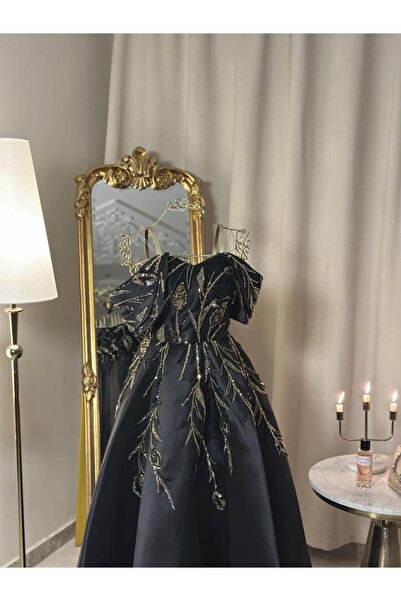 vanus fashion فستان أسود بتطريز ذهبي فاخر 5522