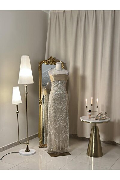 vanus fashion فستان ذهبي بتصميم فاخر وبراق 5499