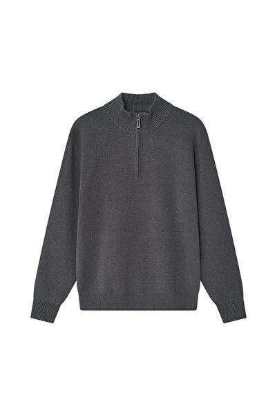 Giordano Men’s Relaxed Fit Mock Neck Half-Zip Textured Sweater