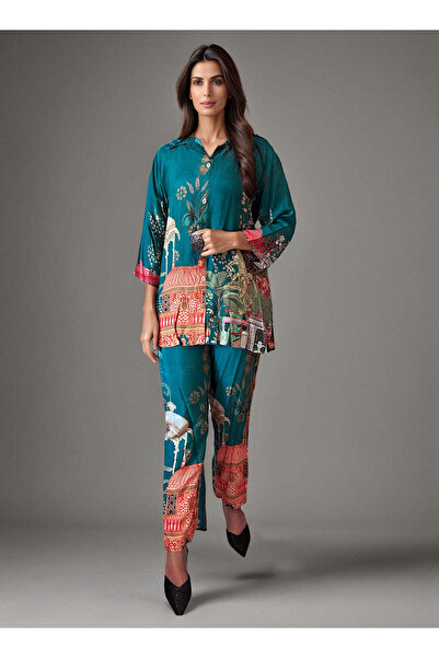 ECSTACY COUTURE 2 piece set of shirt and pant