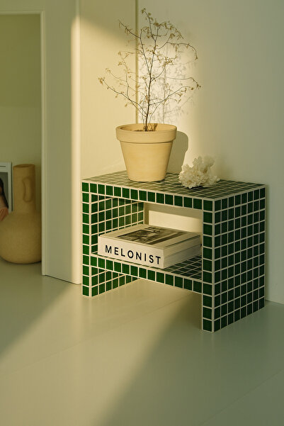 Melonİst Grid Tasarım Mozaik Kaplama Modern Yan Sehpa – El İşçiliği Özel Üretim