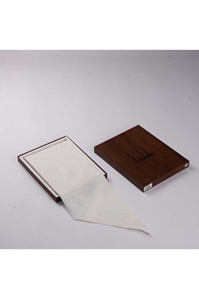 Kastelo Castillo red and white shemagh