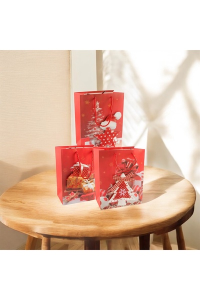 NRN 19x23 cm Kırmızı Yılbaşı Temalı İpli Karton Hediye Çantası – Premium Baskı (1 Adet)