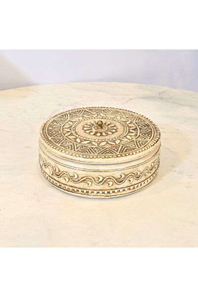 Crafted by Lifestyle صندوق تخزين خشبي منحوت مزخرف