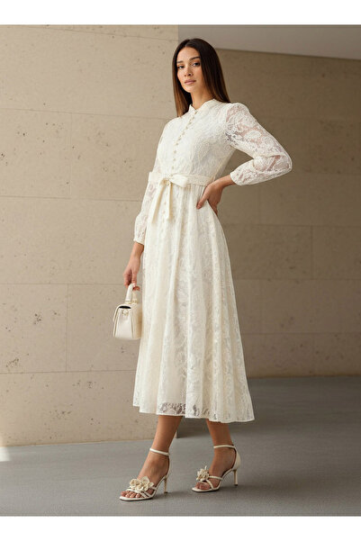 2Xtremz فستان ميدي بقصة حرف A مزين بتطريز بيزلي وحزام ربط